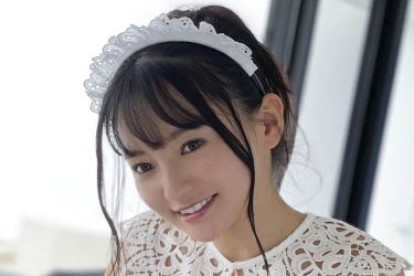 西永彩奈、キワどいメイド風ホワイトデー