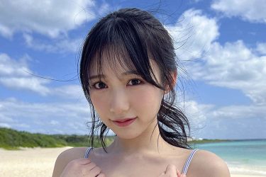 横野すみれ、ビーチに映えるアイドル史上最強の美ボディ