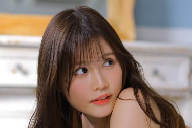 小日向ゆか、まるでハートの美ヒップ