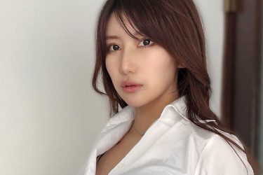 琴井ありさ、お泊りシチュのチラリ