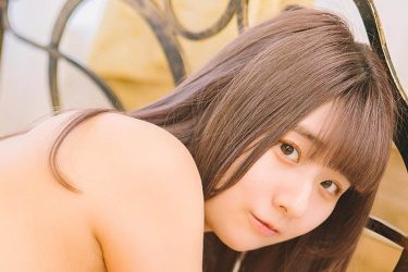 やしろじゅり。たわわな桃ヒップ披露