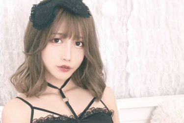 篠原みなみ、困り顔で魔性の挑発