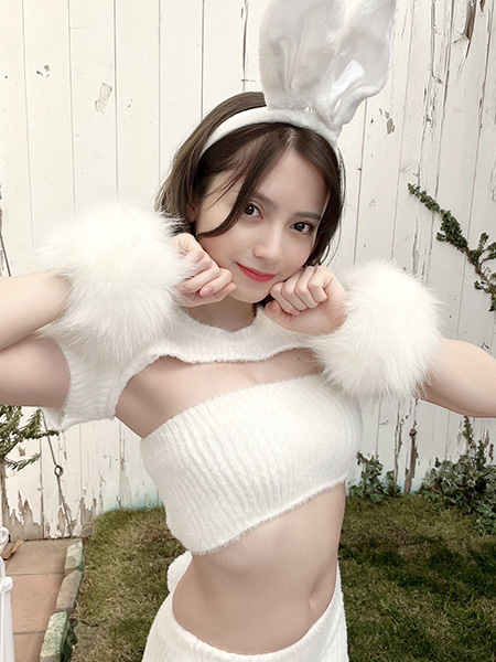 桃月なしこ、「黒なしこ」と「白なしこ」で圧倒的な美ボディ披露の画像3