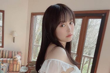 伊藤しずな、目覚めのむっちりヒップ