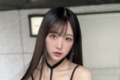 真島なおみ、タイトワンピの色っぽ美ボディ