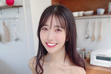 天羽希純「強く擦っちゃだめだよ!」ビキニ姿で意味深な注意喚起