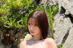 新谷姫加、磨き抜かれた美ボディ…圧巻ビキニ姿をプレイバック