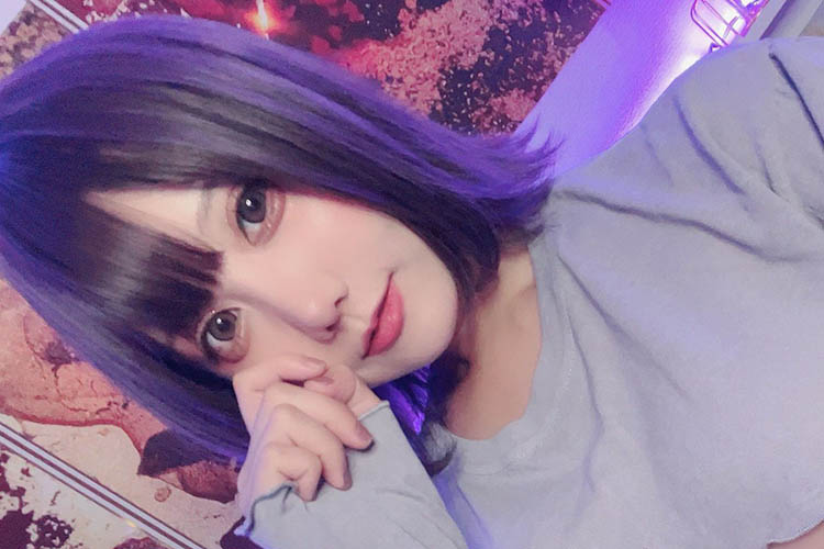 小鳥遊くれあ、魅惑の「下パイ」ショットでファンにエネルギーチャージの画像1