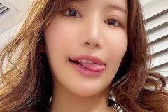 「どーーん！」琴井ありさ、ふっくら特大バスト2連発