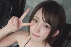 えなこ、サウナでの黒ビキニプライベートショット