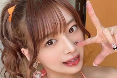 藤田いろは、元気いっぱい三角ビキニ