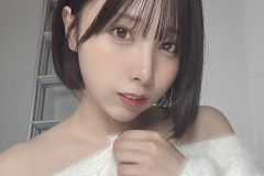 三橋くん、たくし上げで自慢の下パイあらわ