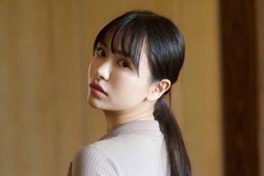 鈴木聖、乗せ尻輝くバックショット