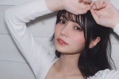 似鳥沙也加、レオタードとニーハイ4連発