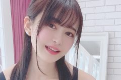 伊藤しずな、たわわ丸バストと微笑み