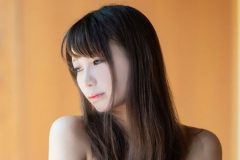 望月もち子、恥じらいの乱れ浴衣