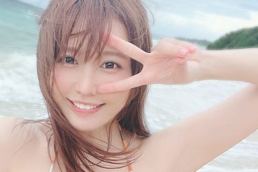 小日向ゆかは王道ビキニ美女！