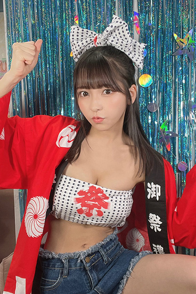 十味、腹巻ならぬ胸巻のお祭り女の画像2