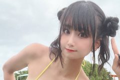 柳丸、キュートに極小稲妻ビキニ