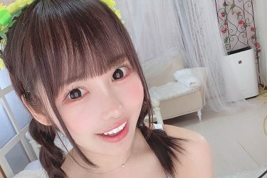 風愛ことり、癒しのふんわりバスト