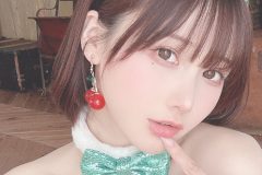 けんけん、クリームソーダ美女の甘い誘惑