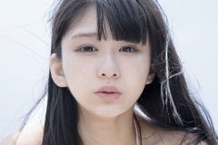 陽咲りゆ、海風なびくナチュラル美ボディ