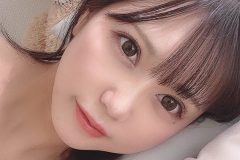 篠原冴美、柔ふわ美胸セルフィ