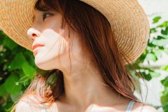 福岡みなみ、純白ビキニ美女