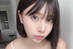 三橋くん、美しい谷間のギリギリカット