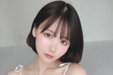 けんけん、白キャミソールの凛とした美貌