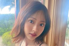 八伏紗世、ボリューム満点の美バスト