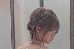 篠原みなみ、脱ぎかけ天使