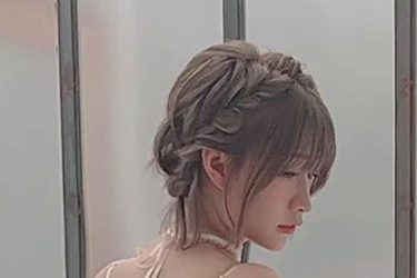 篠原みなみ、脱ぎかけ天使