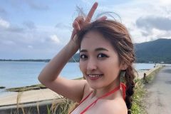 柳瀬さき、海辺のふわもち「やなパイ」