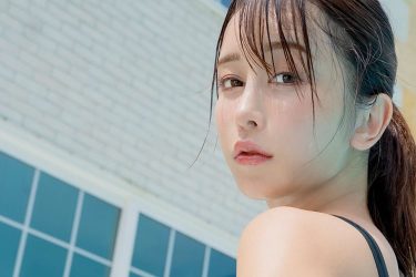 いくみ、真夏の競泳水着美女