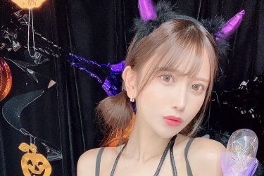 名取くるみ、ダークなハロウィンコス