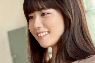 お行儀のよいトップグラドル・東雲うみ