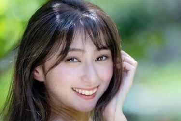 桑田彩、ヌーディビキニの爽やか美女