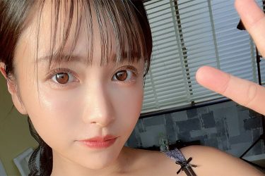 鈴木聖、美しすぎるランジェリー自撮り