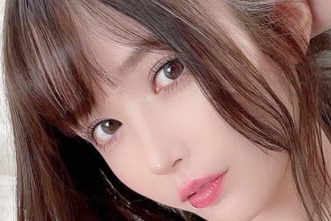 イヨリーヌ、極小ビキニで最強ビジュ