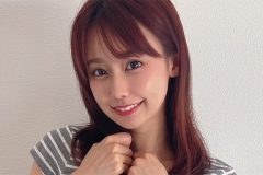 相原美咲、ぎゅ〜〜ッと谷間の曲線美