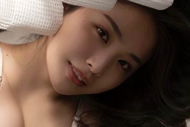 水咲優美の「おいしそう」なふわもちボディ