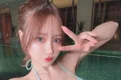 白田まい、迫力満点の極上ボディ