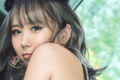 日向葵衣、超攻撃的グリグリ美ヒップ