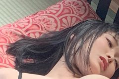 浅川まりな、奮い立つ強刺激オフショ