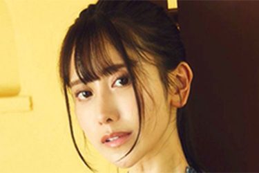 名取くるみ、美ボディの気になる隙間