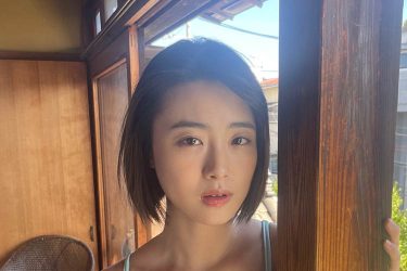 高砂ミドリ、古民家で匂い立つ色気