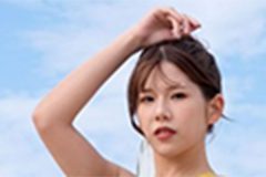 宮永薫、ハイレグで魅せる極上美脚