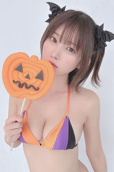えなこ、ふっくらハロウィンガールの画像2