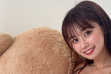 相原美咲、テディと艶テカバスト